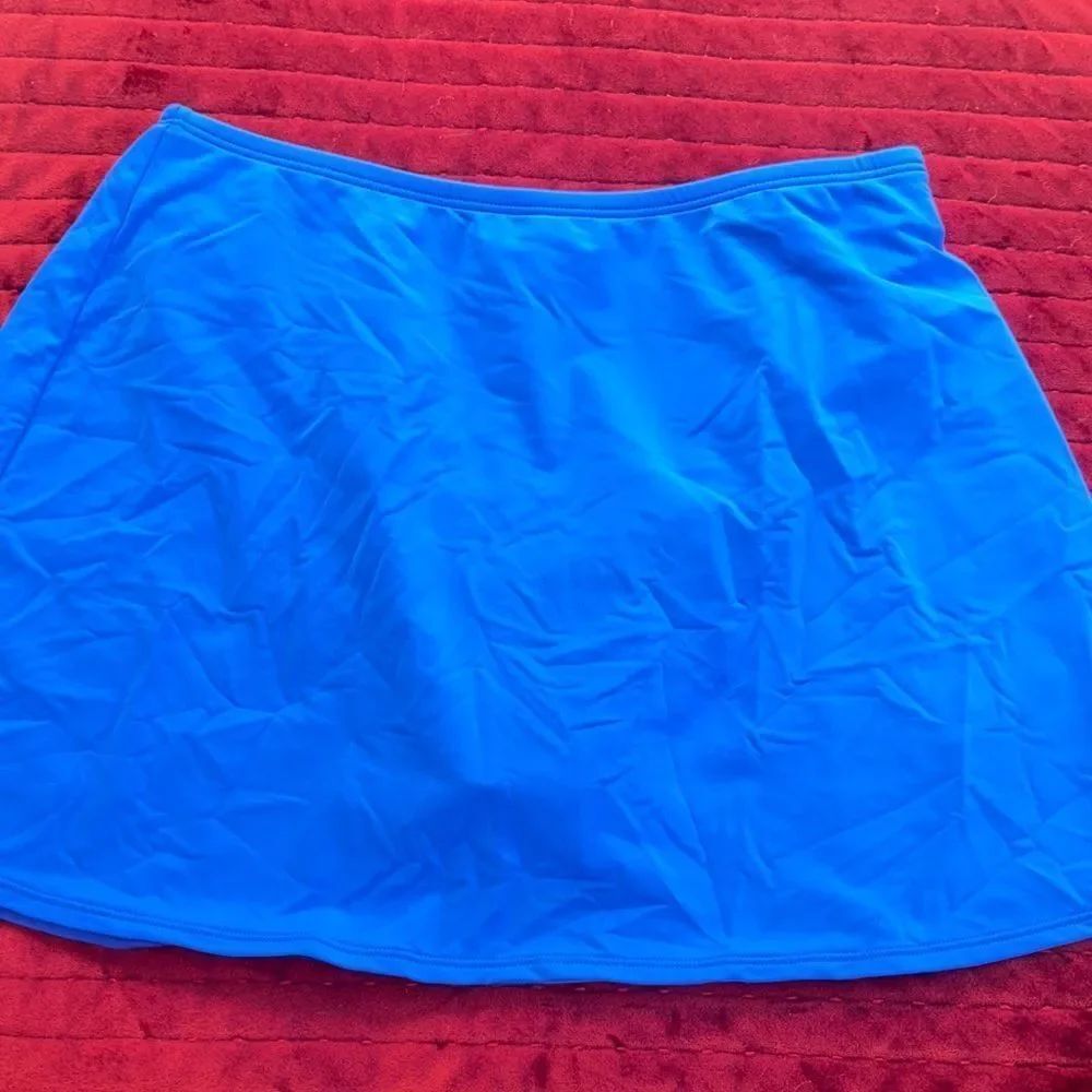 Beach 🏖️ it! Vibrant Blue Swim 🏊🏻‍♀️ Skirt attachedBikini 👙 bottom underneath!
